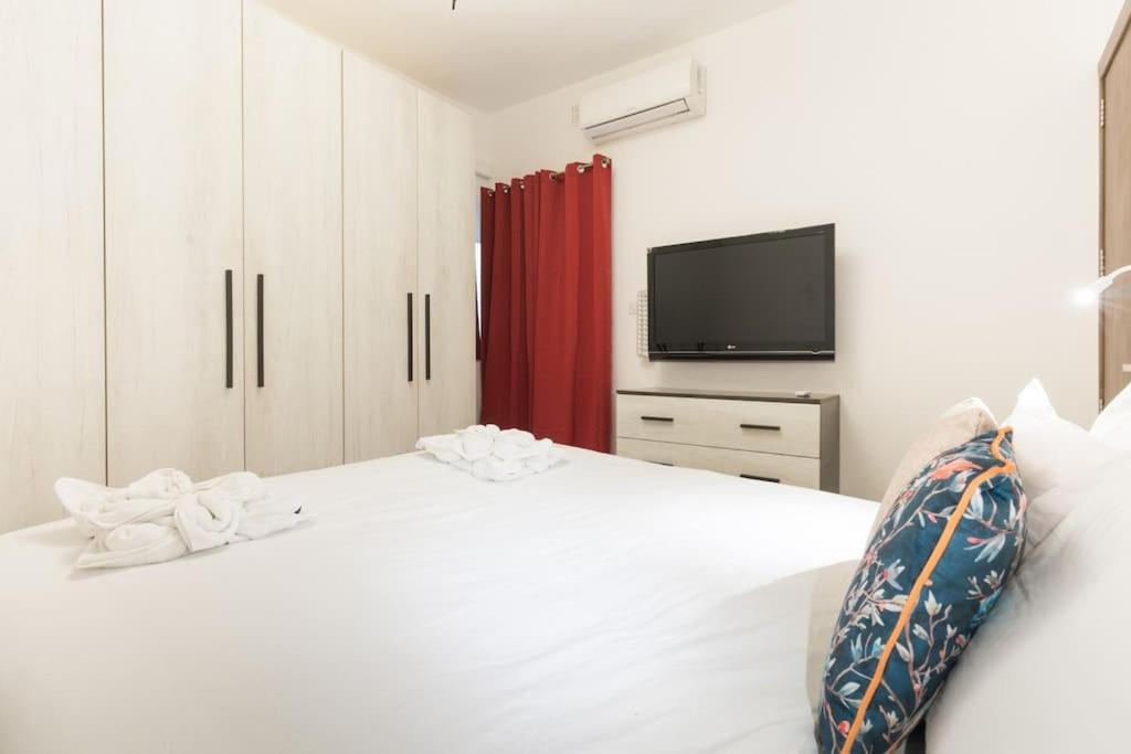 Sea View-hosted By Sweetstay Apartment Mellieha