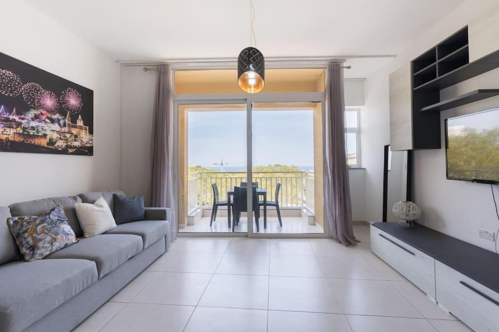 Sea View-hosted By Sweetstay Apartment